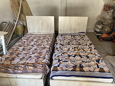 sofa bed: Две односпальные кровати в комплекте - Формат: две отдельные кровати — 1