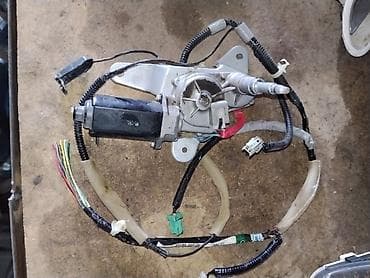 fit motor: Электропривод лючка бензобака (моторчик/актуатор) с жгутом проводки — 1
