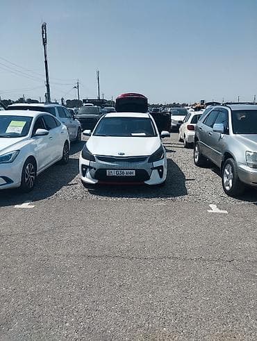 rb taxi: Kia Rio: 2018 г., 1.4 л, Автомат, Бензин, Седан — 1