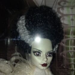 домик для кукол: Продаю коллекционных кукол монстрхай skullector по фильмам, из личной — 6