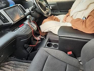 step: Подлокотник Степ на РК 5 Подлокотник на все виды автомобилей Доставка — 3