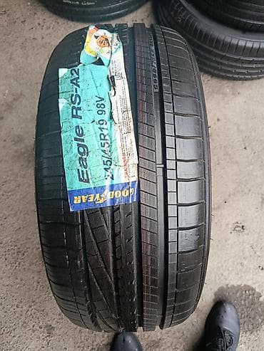 r19: Шины 245 / 45 / R 19, Лето, Легковые, GoodYear — 1