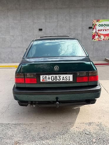 витц капот: Volkswagen Vento: 1995 г., 1.8 л, Механика, Бензин, Седан — 6