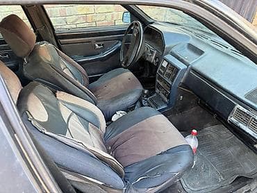 bad e2: Audi 100: 1986 г., 1.8 л, Механика, Бензин, Седан — 5