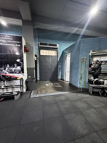 душанбинка: Продажа магазинов В жилом доме, 256 м², Свежий ремонт, 1 этаж — 8