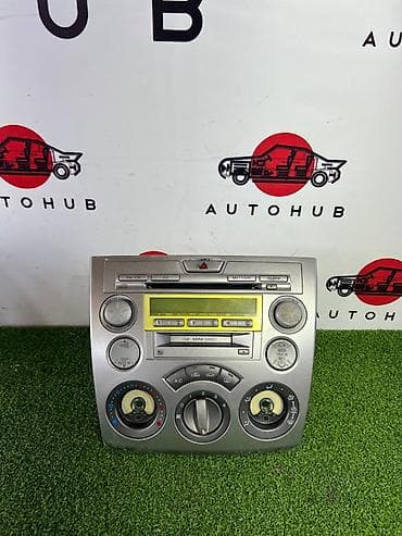 корпуса мультимедийный: Блок мультимедии Mazda Demio DY5W 1 2004 (б/у) — 1