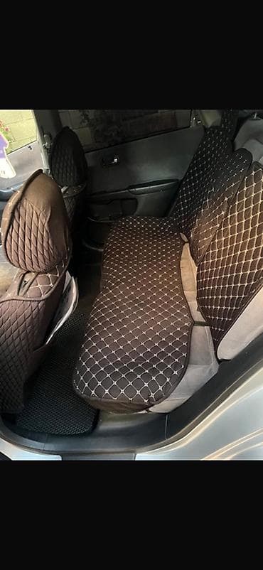 Тюнинг: Чехлы цвет - Серебристый, Honda, Б/у, Самовывоз — 2