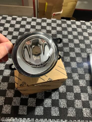 Комплект передних фар Toyota Новый