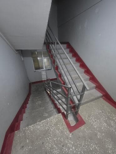 Недвижимость: 1 комната, 32 м², Малосемейка, 3 этаж, Старый ремонт — 3