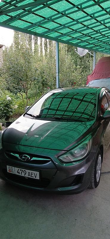 650: Hyundai Solaris: 2012 г., 1.6 л, Автомат, Бензин, Седан — 1