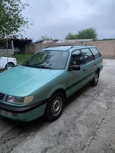 16 lt: Volkswagen Passat Variant: 1994 г., Механика, Бензин, Универсал — 2