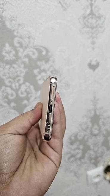 Samsung: Samsung Galaxy S22, Б/у, 256 ГБ, цвет - Розовый, 1 SIM — 3