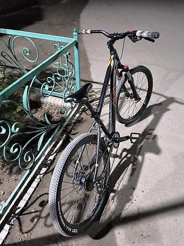 Велоаксессуары: Горный велосипед (хардтейл) 26" Основные характеристики: - Рама — 4