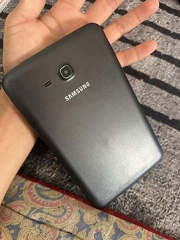 tab 8: Планшет Samsung Galaxy Tab Основные особенности: планшет держит заряд — 2