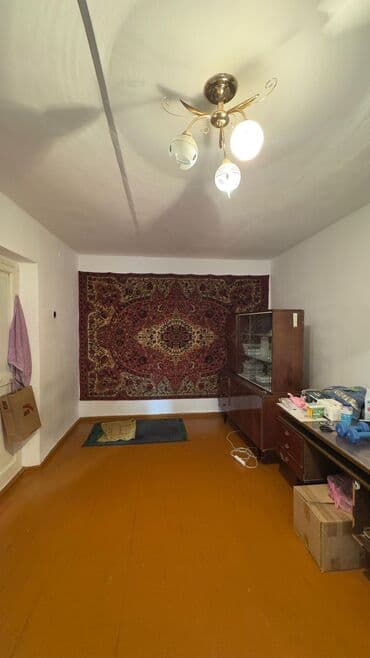 спочно продаю: 2 комнаты, 42 м², Хрущевка, 1 этаж, Старый ремонт — 5