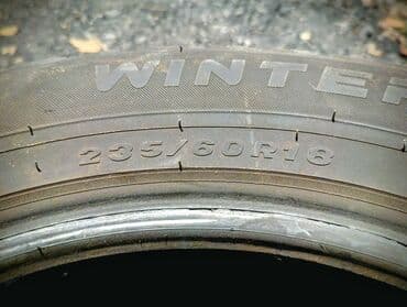 шины на делика: Шины 235 / 60 / R 18, Зима, Б/у, Комплект, Внедорожные (АТ/МТ), Япония — 1
