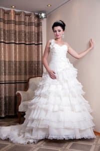 национальная одежда на прокат: Свадебное платье — 2