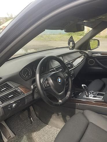 legion 7: BMW X5: 2010 г., 3 л, Бензин, Кроссовер — 10