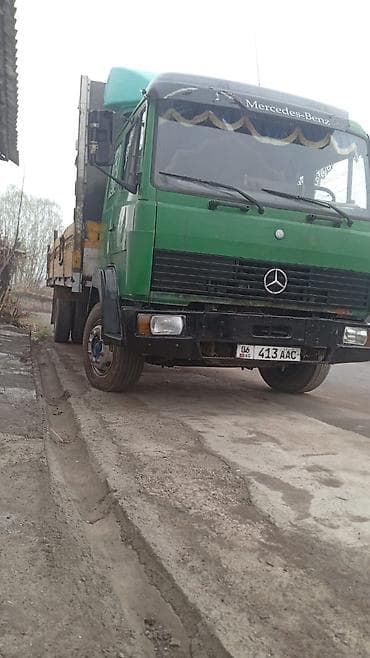 дом на колёсах: Грузовик, Mercedes-Benz, Стандарт — 2