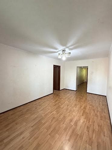 104: 3 комнаты, 63 м², Азия Молл 104 серия, 1 этаж, Косметический ремонт — 3