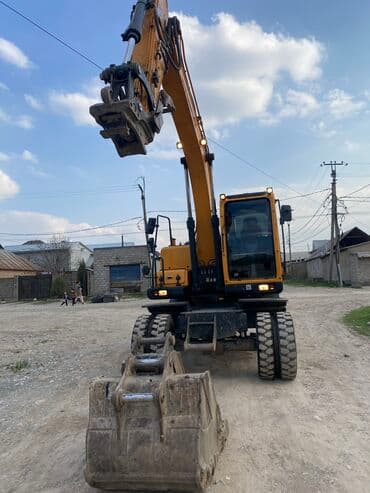 услуги эксковатора кант: Экскаватор | Котлованы, Водопровод, Выкорчевывание пней — 2