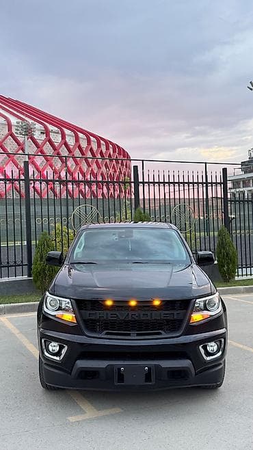 6: Chevrolet Colorado: 2020 г., 3.6 л, Автомат, Бензин — 3