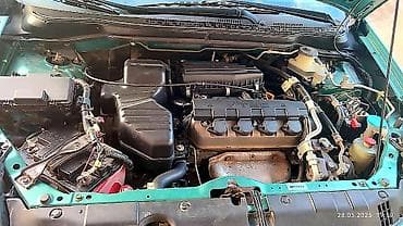 левый руль: Honda Stream: 2001 г. — 5