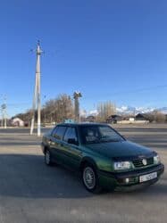 мерседес 2023: Volkswagen Vento: 1995 г., 1.8 л, Автомат, Бензин, Седан — 6