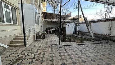 bazar kg: Продается дом в районе Юга-Восток . Ташкентская . Дом представляет — 2