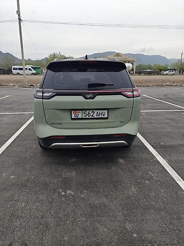 авто сатылат: Weltmeister W6, 2022 г., 64000 км, Алдыңкы, Бар — 2