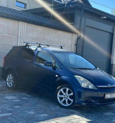 продаю машину или меняю на квартиру: Toyota WISH: 2004 г., Автомат, Бензин, Минивэн — 1