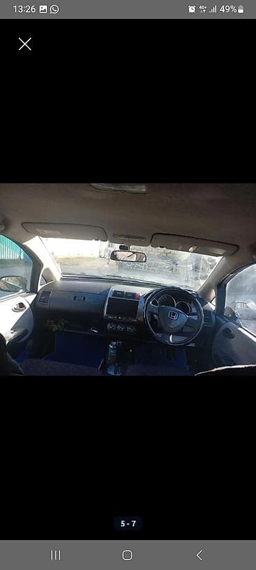 Продажа авто: Honda Fit: 2003 г., 1.3 л, Автомат, Бензин, Хэтчбэк — 6