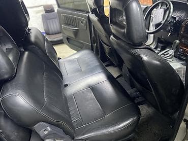 Mini: Mini : 2001 г., 2 л, Кол менен иштөөчү, Газ, Вэн/Минивэн — 7