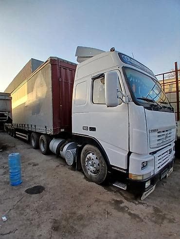 вольво продаю: Тягач, Volvo, 2002 г., Тентованный — 8