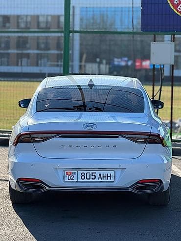 доля: Hyundai Grandeur: 2020 г., 3 л, Автомат, Газ, Седан — 4