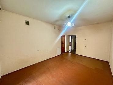 69: 3 комнаты, 80 м², 1 этаж, Старый ремонт — 4