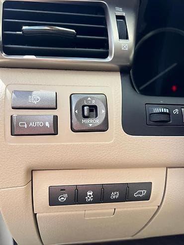 infinity qx80: Lexus LX: 2013 г., 5.7 л, Автомат, Бензин, Внедорожник — 10