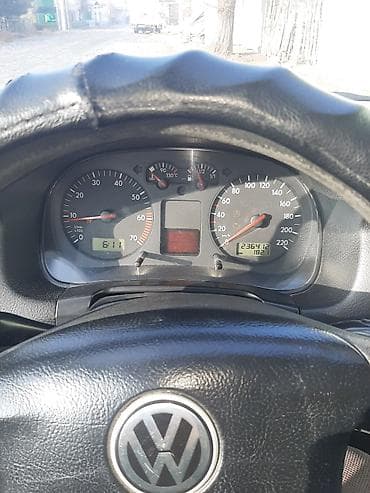 tesla model 3: Volkswagen Golf: 2000 г., 1.4 л, Механика, Бензин, Хэтчбэк — 9