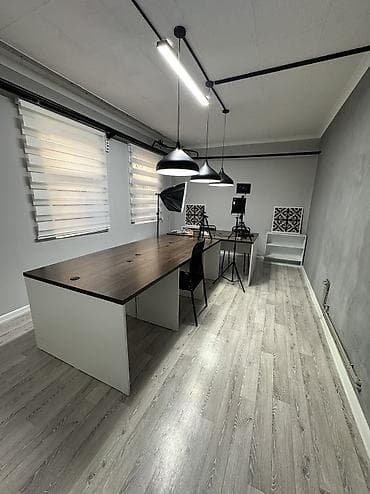 Бөлмөлөр: Кеңселерди ижаралоо, 36 м², Турак комплексинде — 2