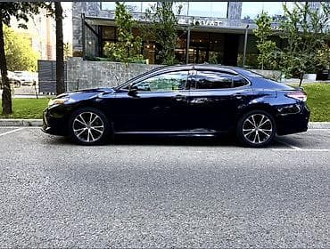 tesla model: Toyota Camry: 2019 г., 2.5 л, Автомат, Бензин, Седан — 10