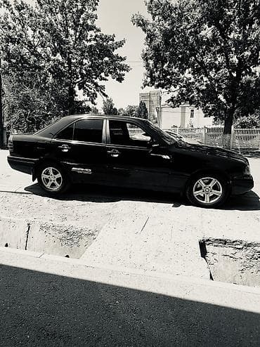 e klass: Mercedes-Benz C-Class: 1993 г., 1.8 л, Механика, Бензин, Седан — 1