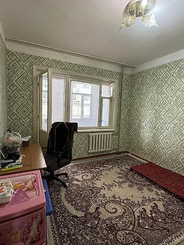 делаем справки: 3 комнаты, Толойкон мкр., Собственник, Семейным, от 3 месяцев, С мебелью полностью — 3