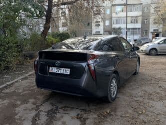 последующие выкуп авто: Toyota Prius: 2016 г., 1.8 л, Автомат, Гибрид, Седан — 3