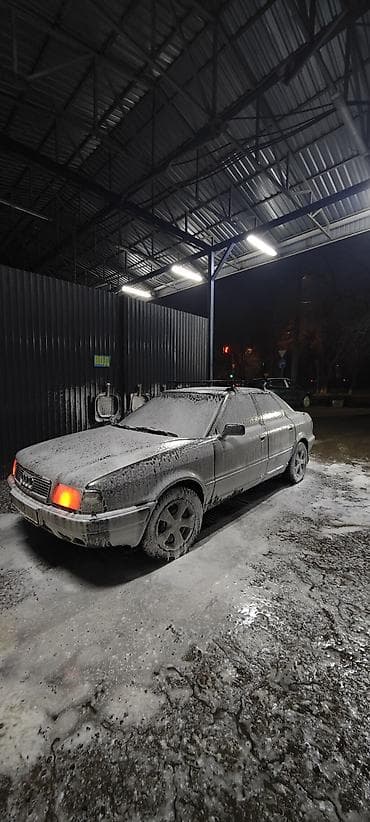 a6 c4: Audi 80: 1993 г., 2 л, Механика, Бензин, Седан — 2