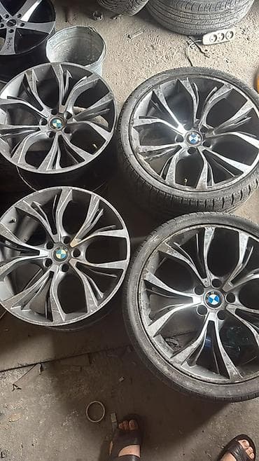Колеса в сборе 275 / 40 / R 20, Всесезонная, Б/у, Комплект, Легковые, Литые, отверстий - 5 at lalafo.kg Колеса в сборе 275 / 40 / R 20, Всесезонная, Б/у, Комплект, Легковые, Литые, отверстий - 5