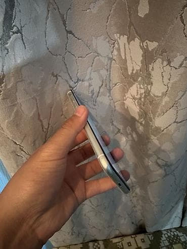 iphon 12 pro max: IPhone 11, Белый — 4