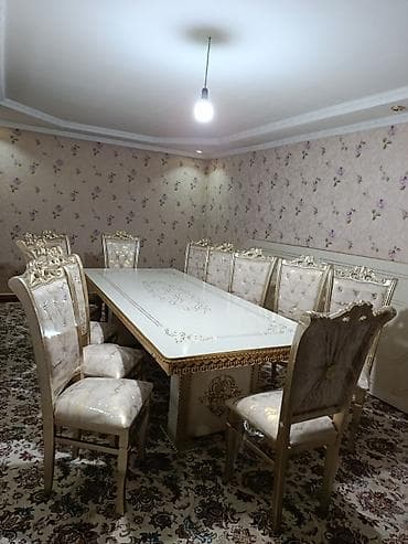 Стол и стул для зала, Новый, цвет - Золотой