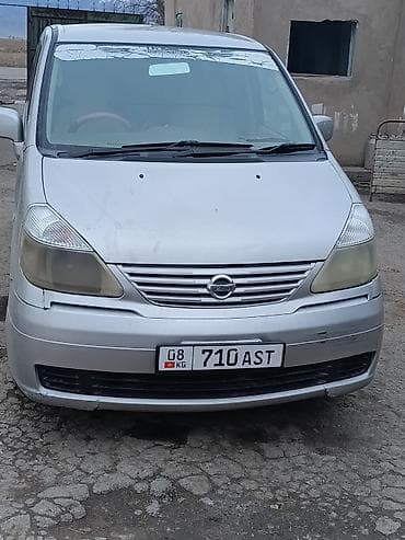 Nissan Serena (C24), серебристый минивэн Основные особенности: - 5