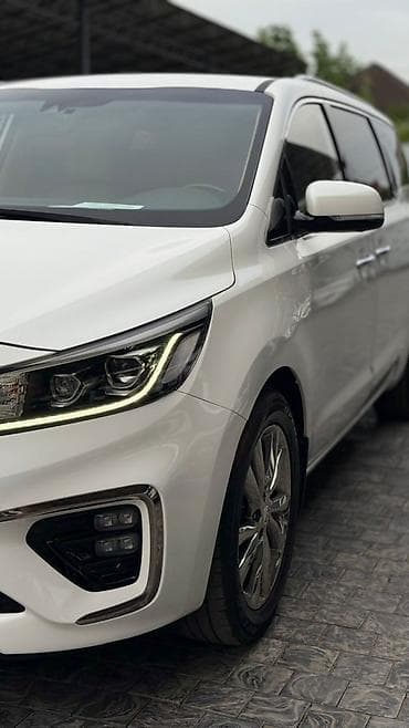 kia karnaval: Kia Carnival: 2019 г., 2.2 л, Автомат, Дизель, Минивэн — 5