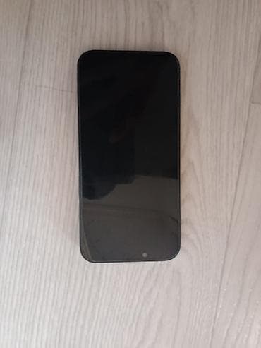 8 plus: IPhone 13, Б/у, 128 ГБ, Черный, Чехол, 89 % — 2
